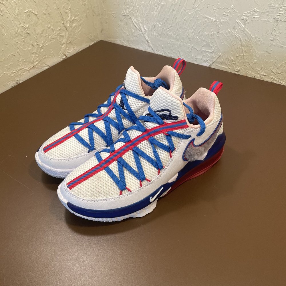 lebron 17 low bugs bunny